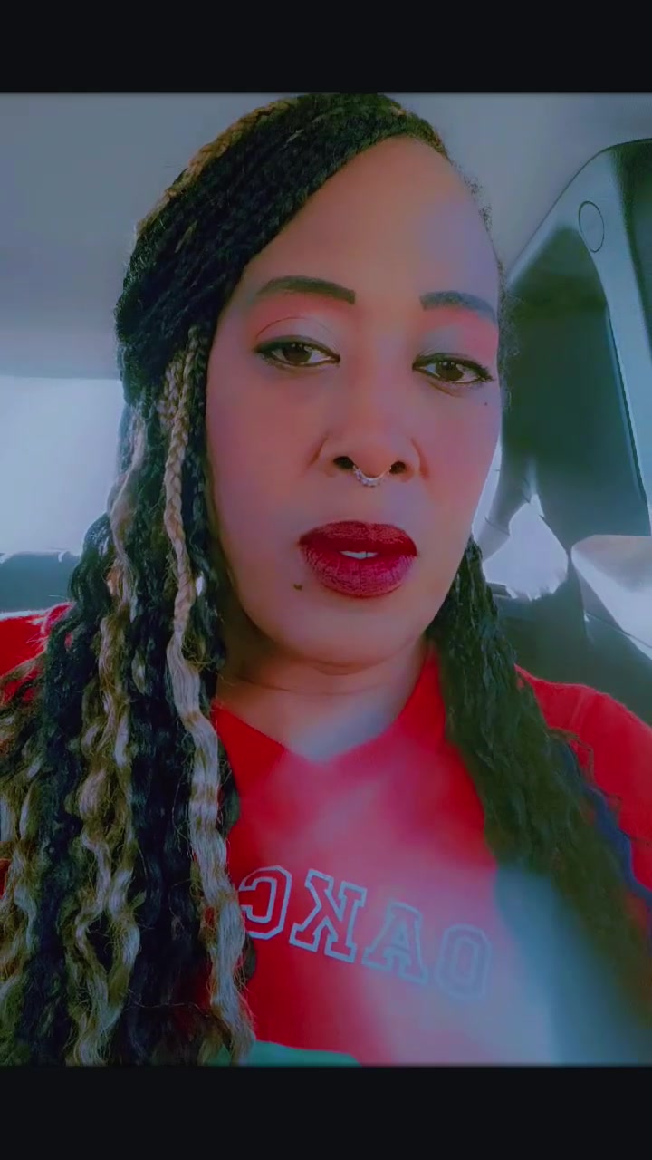 @Authentically ME/ Queen Elease