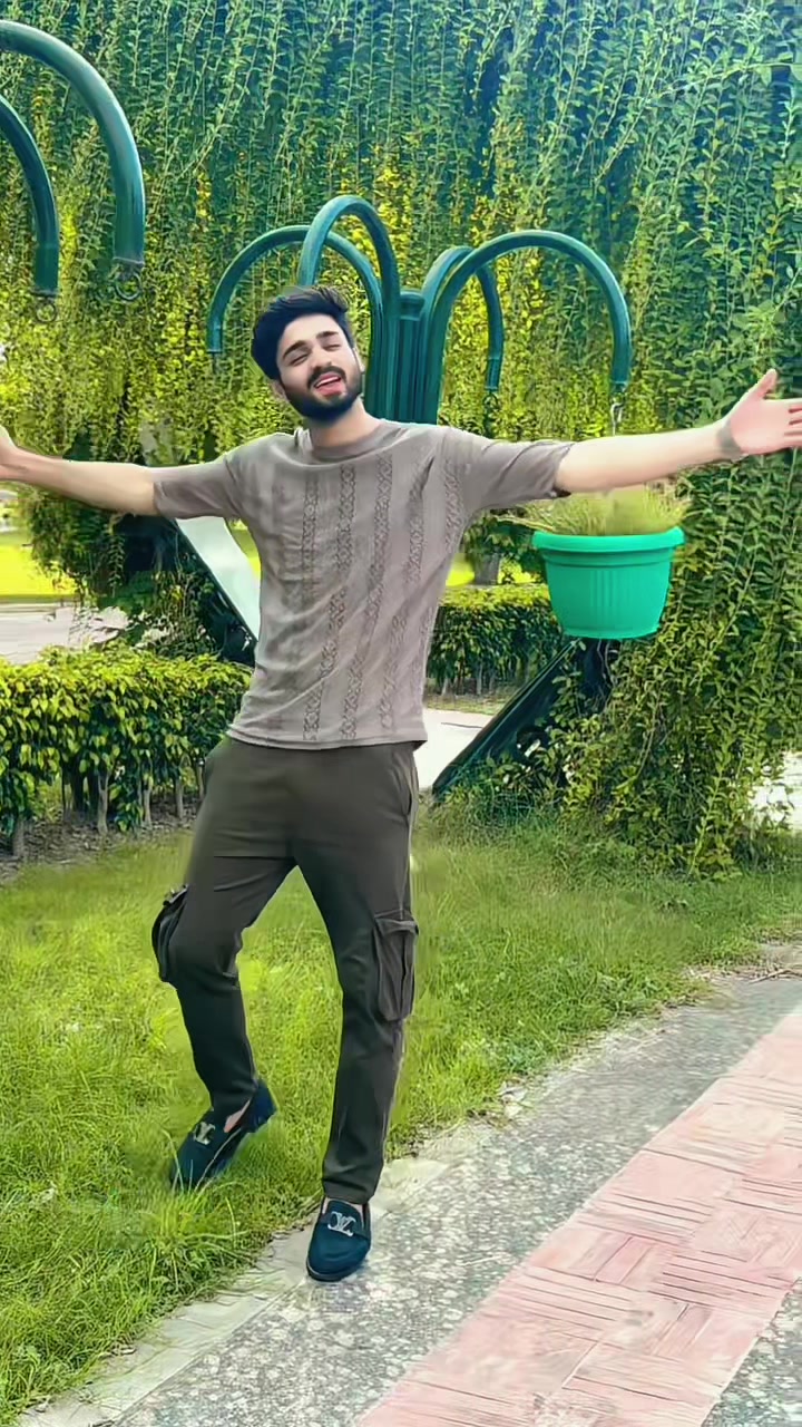 @⚜️جنيد_بھٽو⚜️