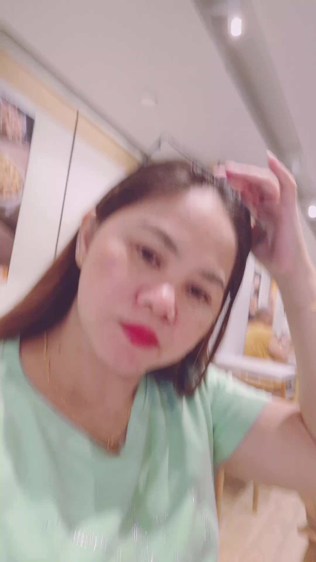@lheslyn04
