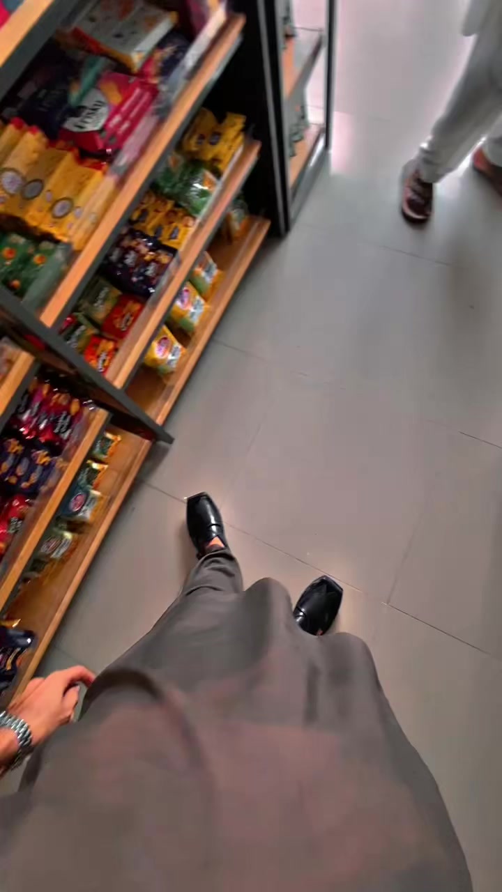 @ʟɪꜰᴇ_ᴏꜰ_ꜱʜᴀᴍɪɪ🥂🚩