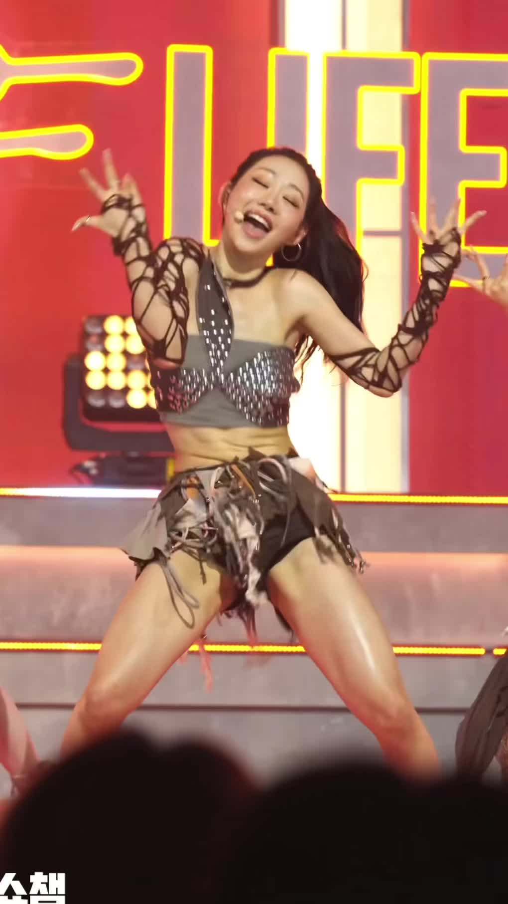 @kpopfancams163