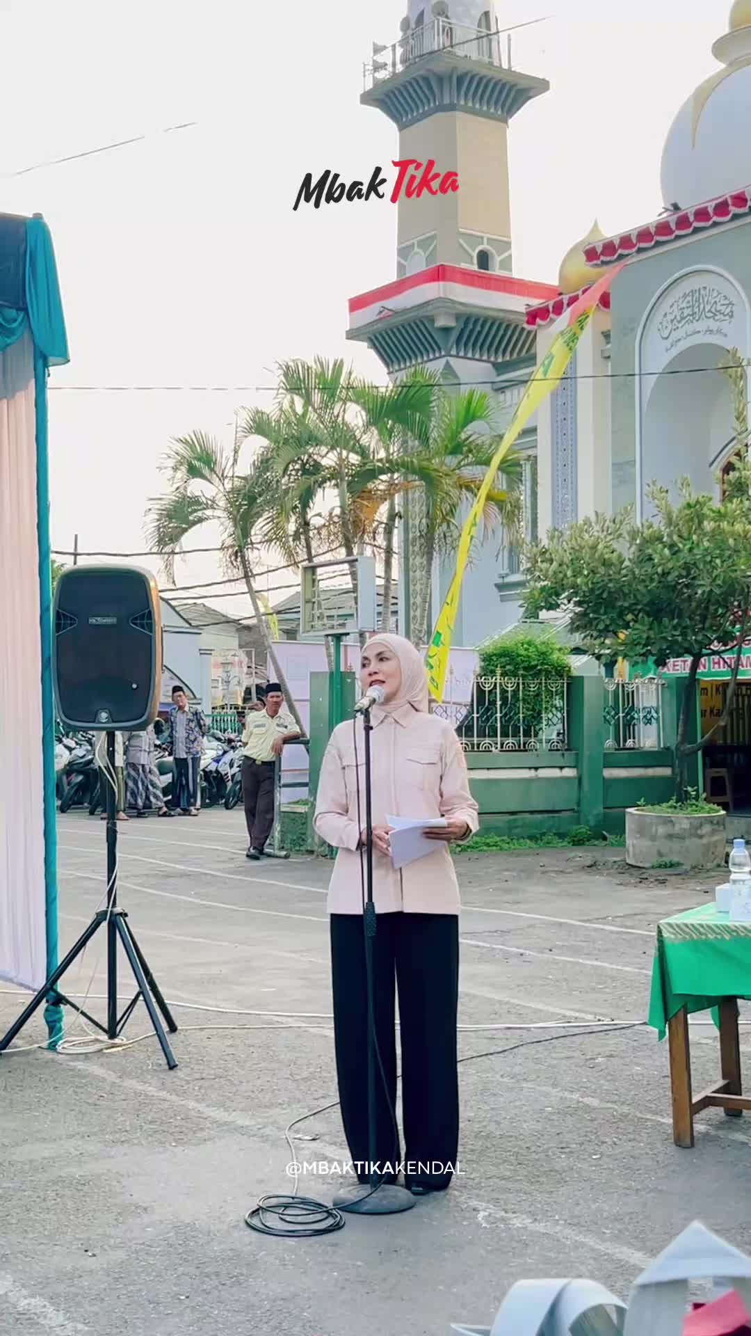 @MbakTikaKendal