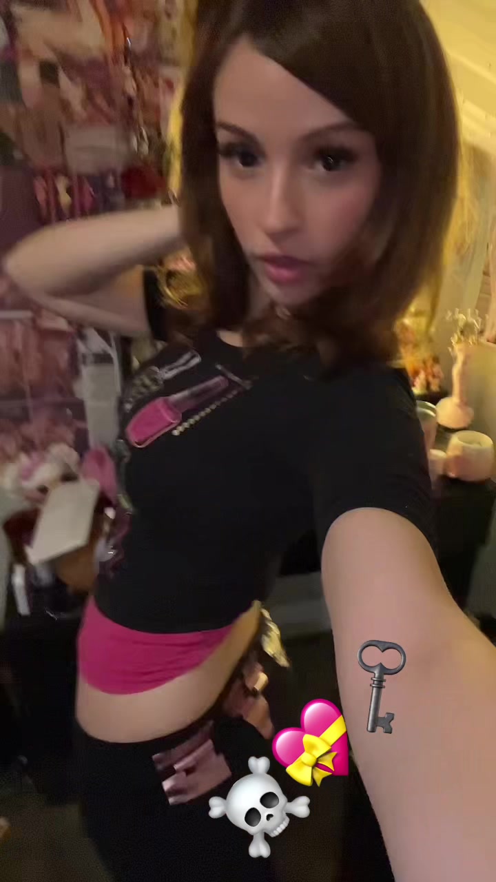 @sugarandkissesosweet