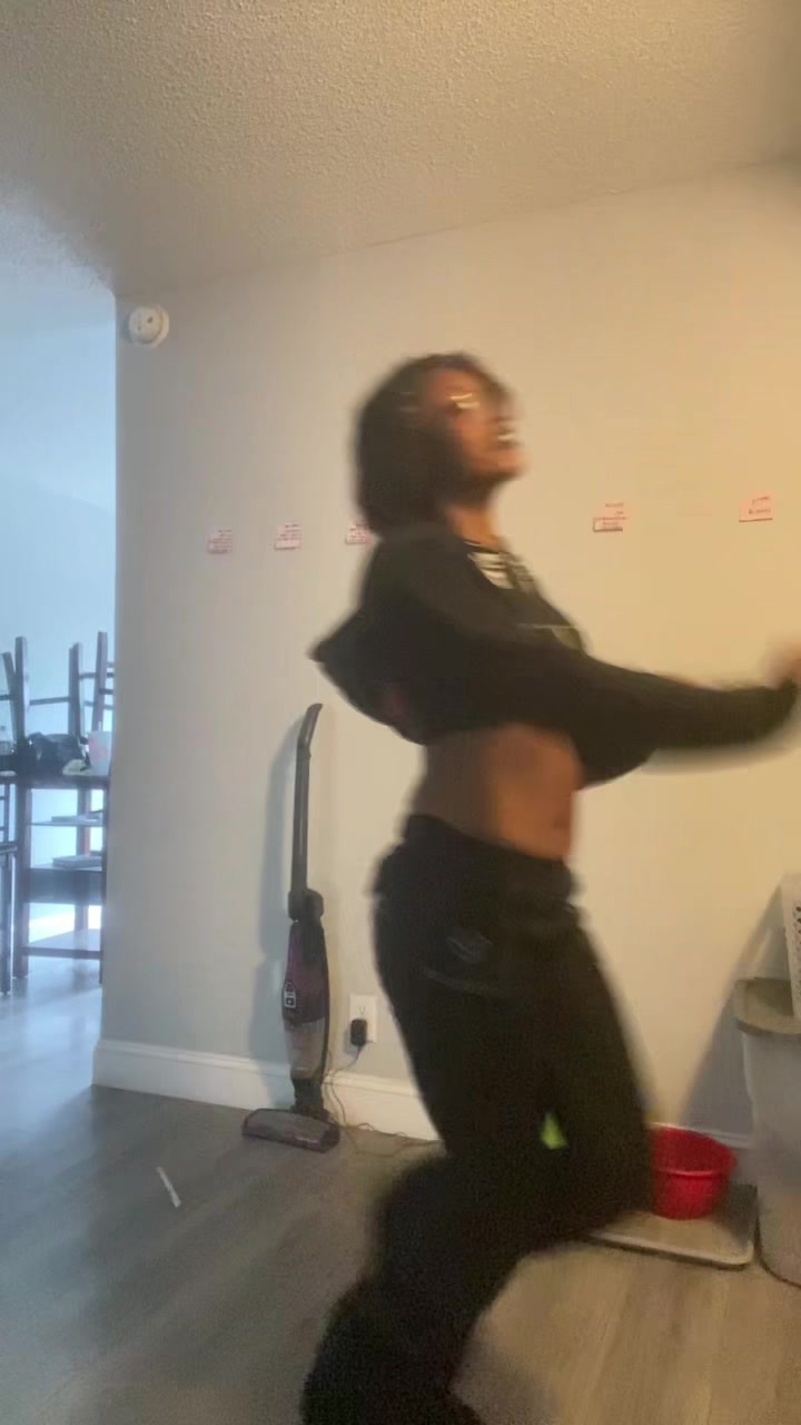 @Zaniya⛓️&zwj;💥