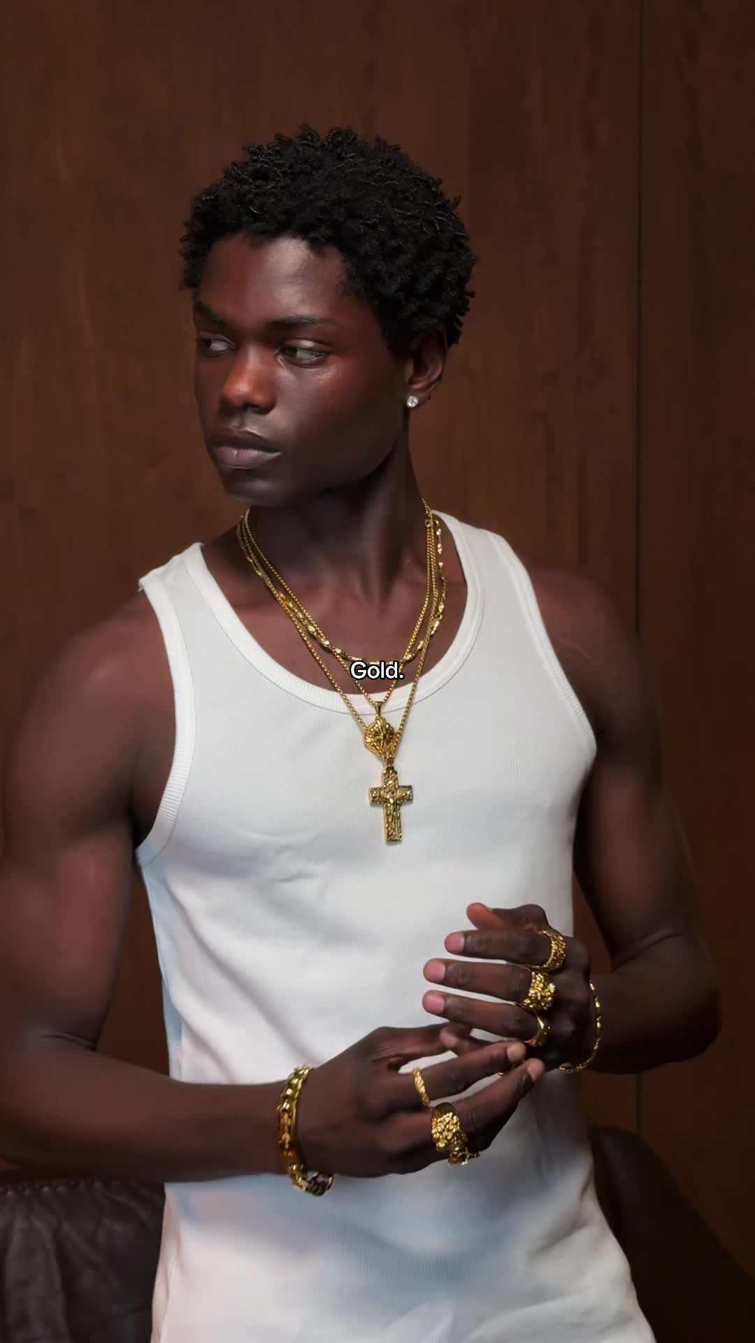@Elaré