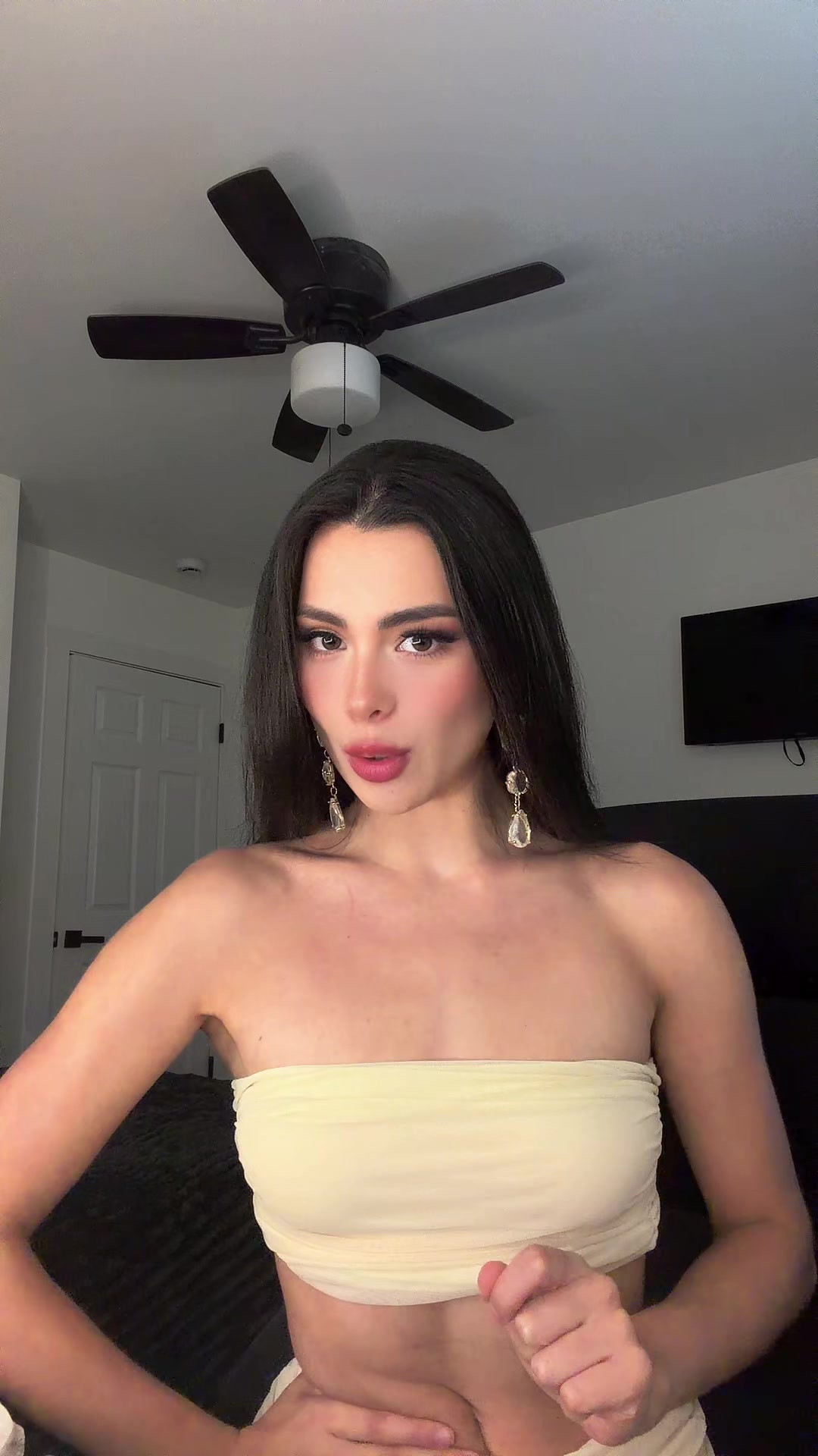 @Britthany Marroquín