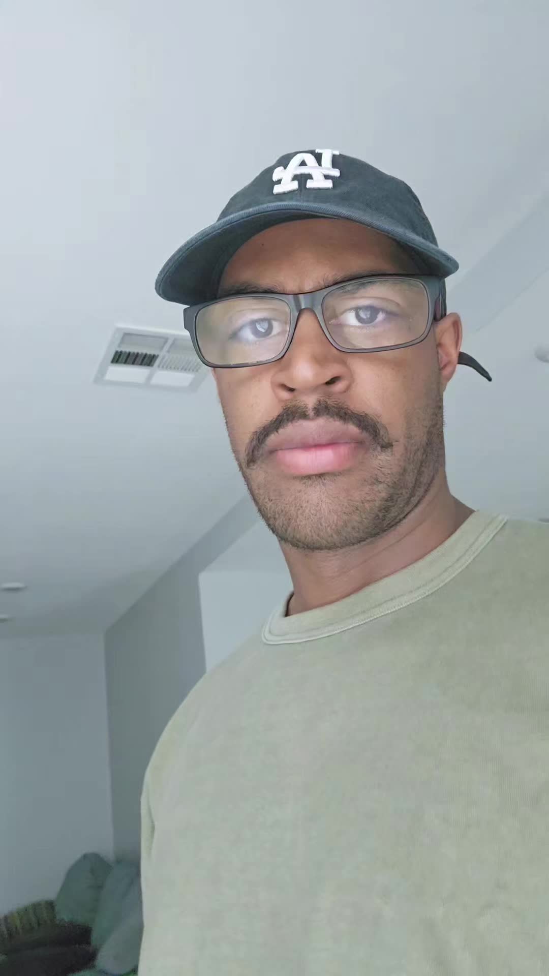 @longbeachgriffy