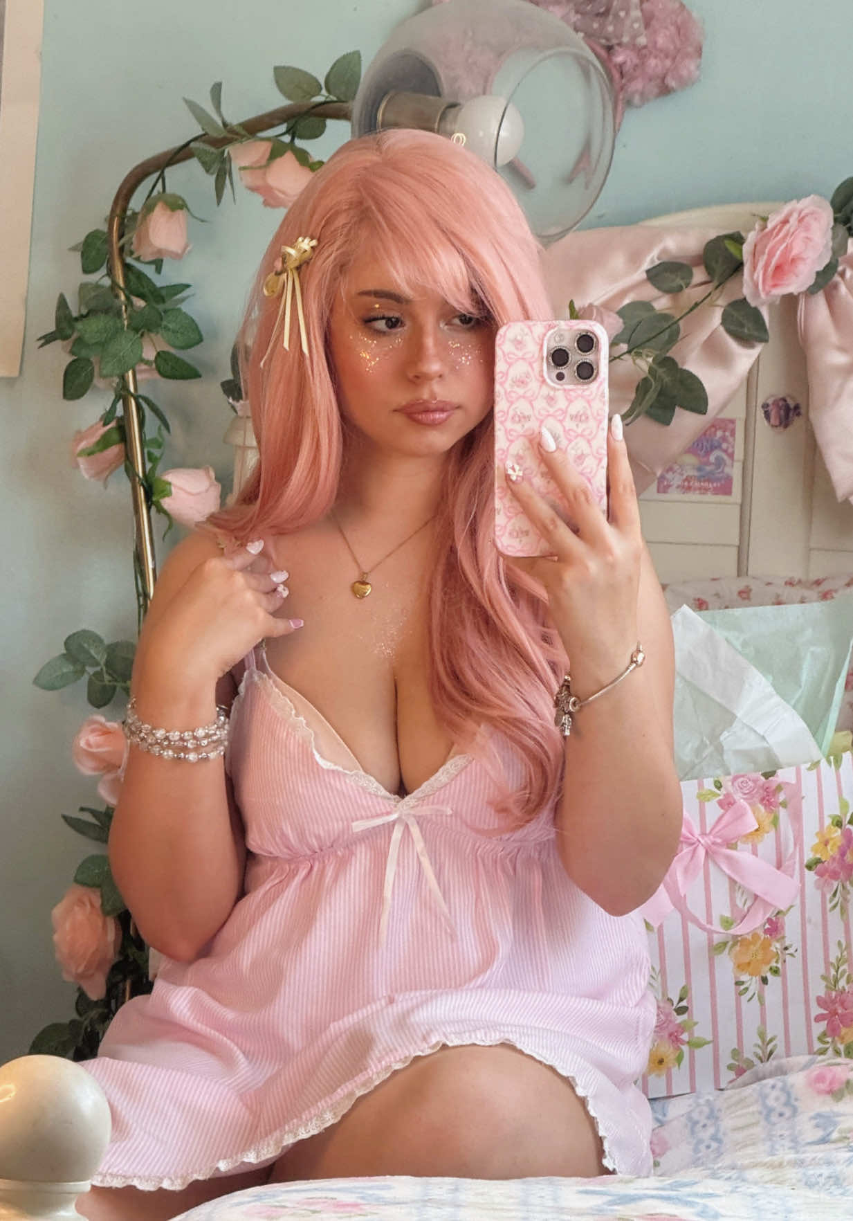 @𝓅𝒶𝓈𝓉𝑒𝓁𝒾𝓉𝒶 𝜗𝜚