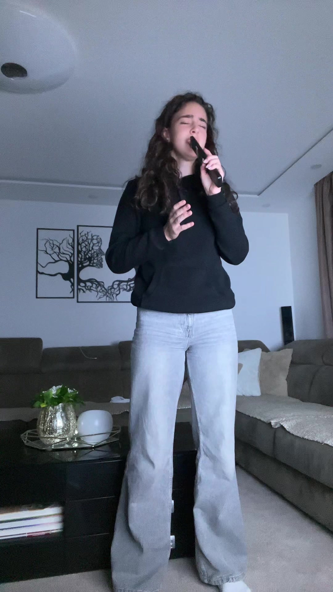@𝐕𝐌