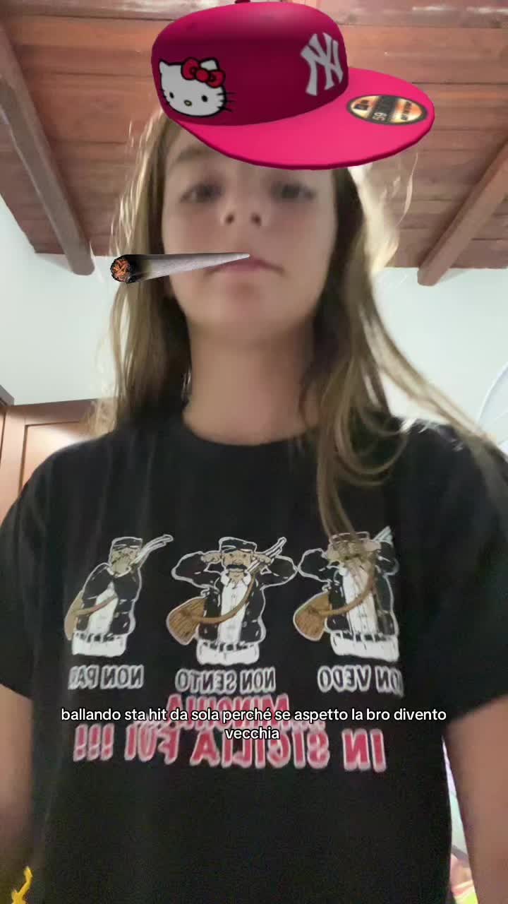 @_annalucy_0