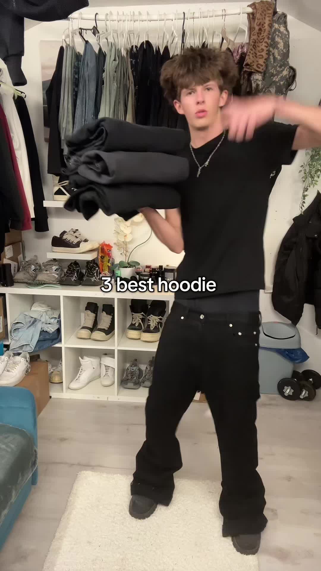 @LesterCloset