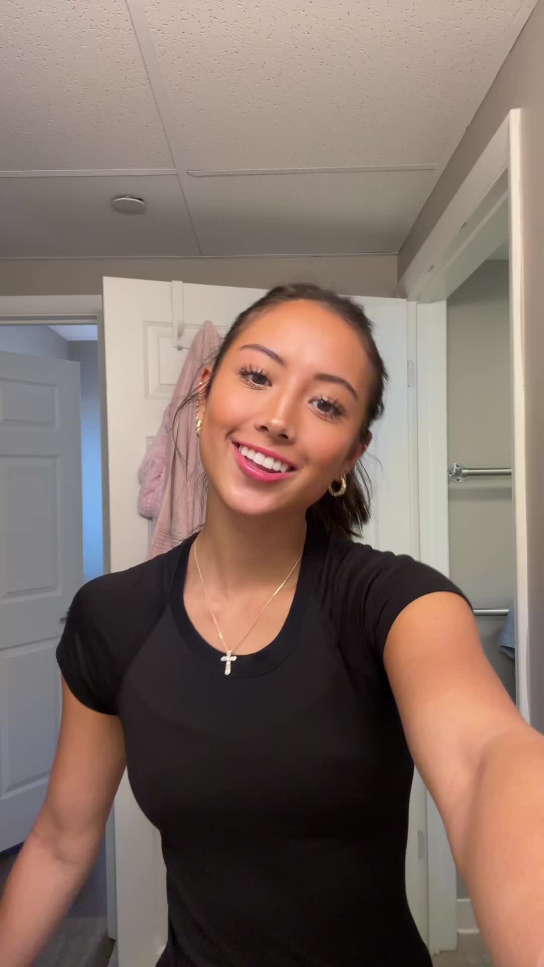 @helllloooo
