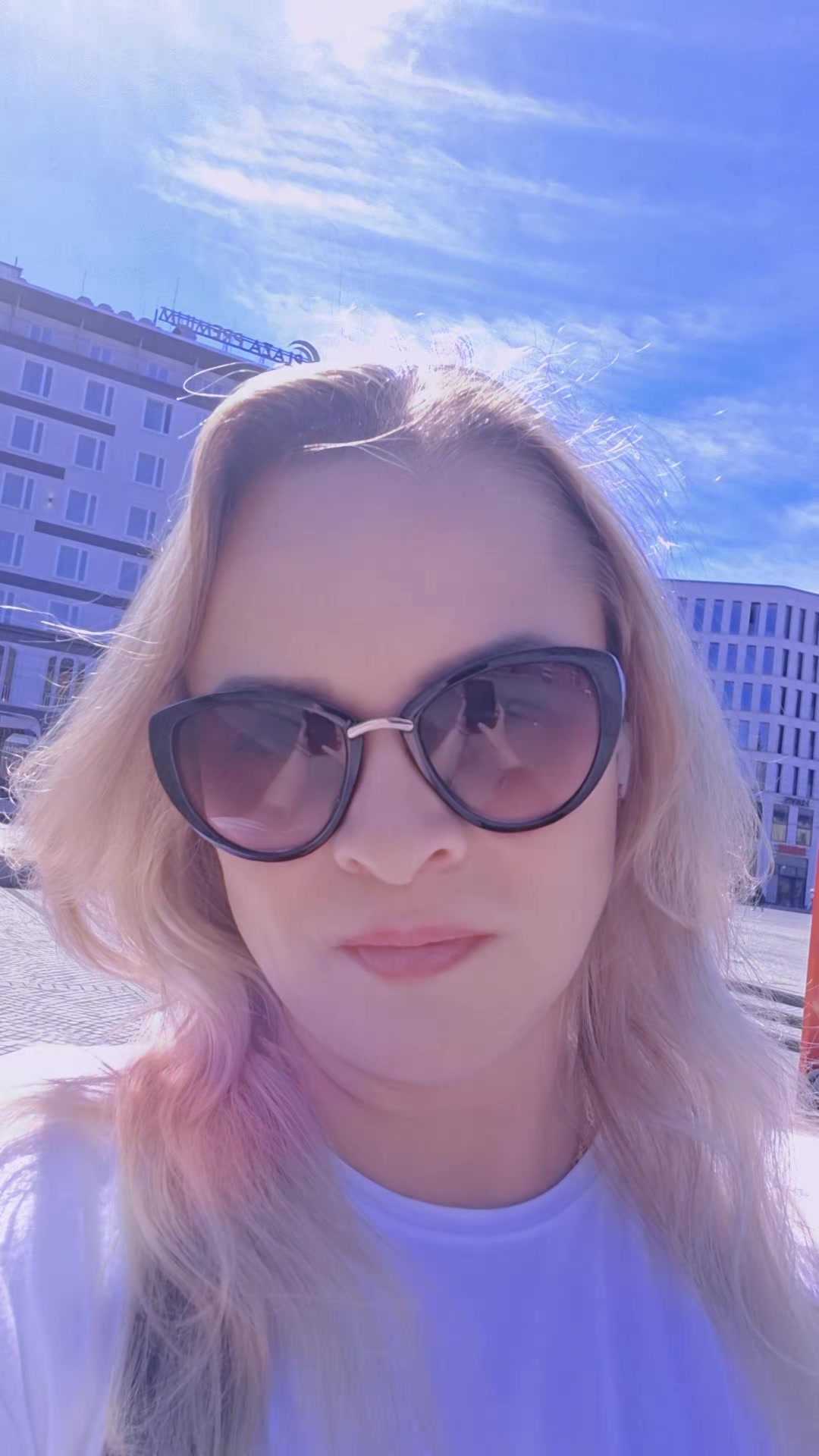 @Viktoriia