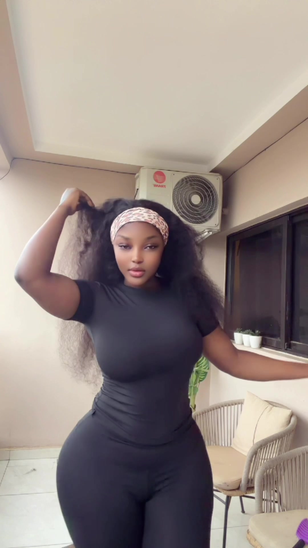 @Nikiminaj_africa