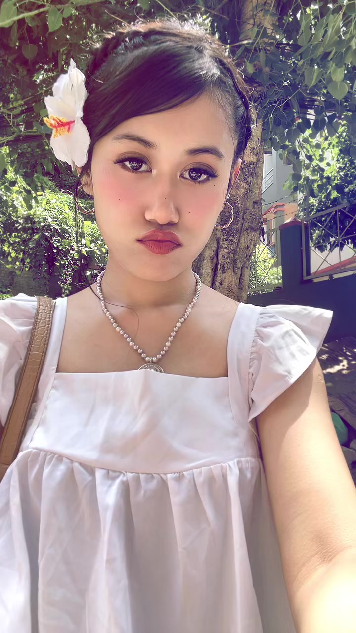 @Zaiera shahi 🌟