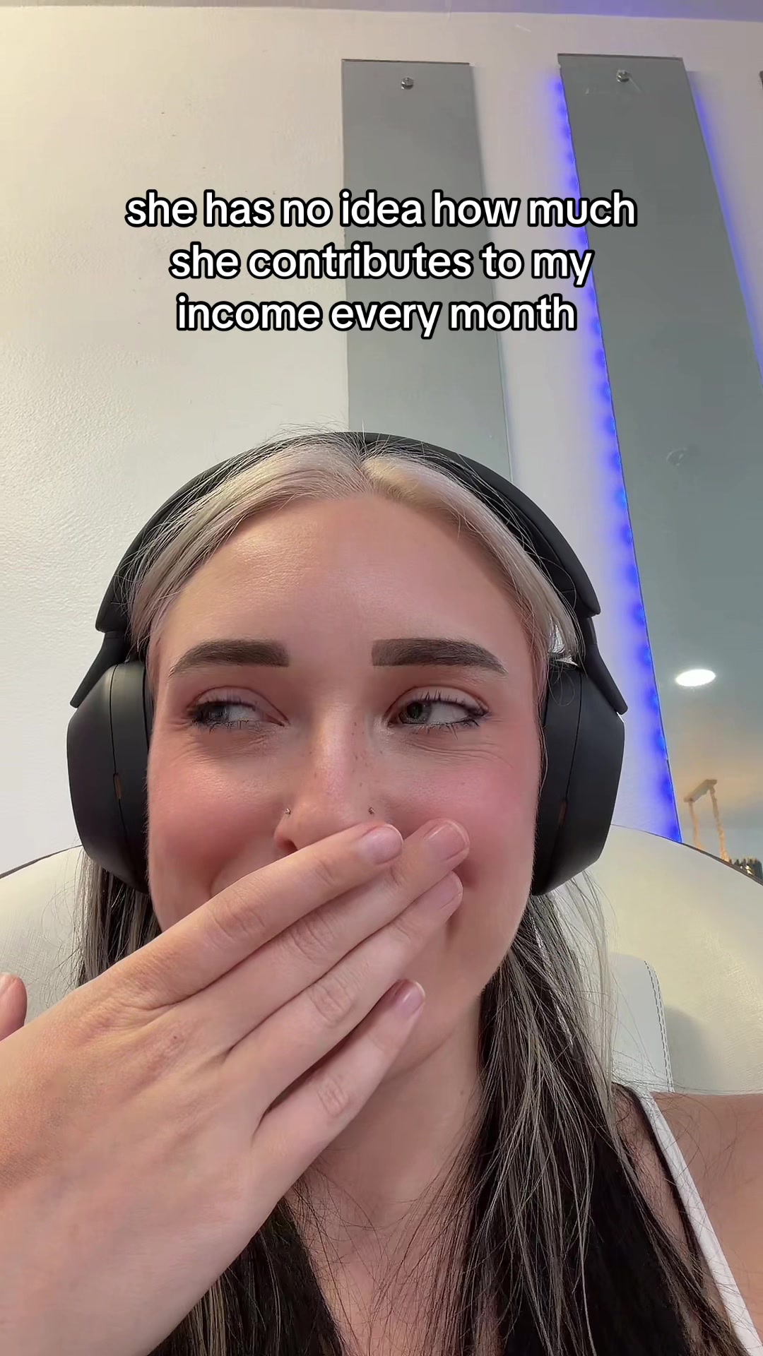 @laurelhoneyyy