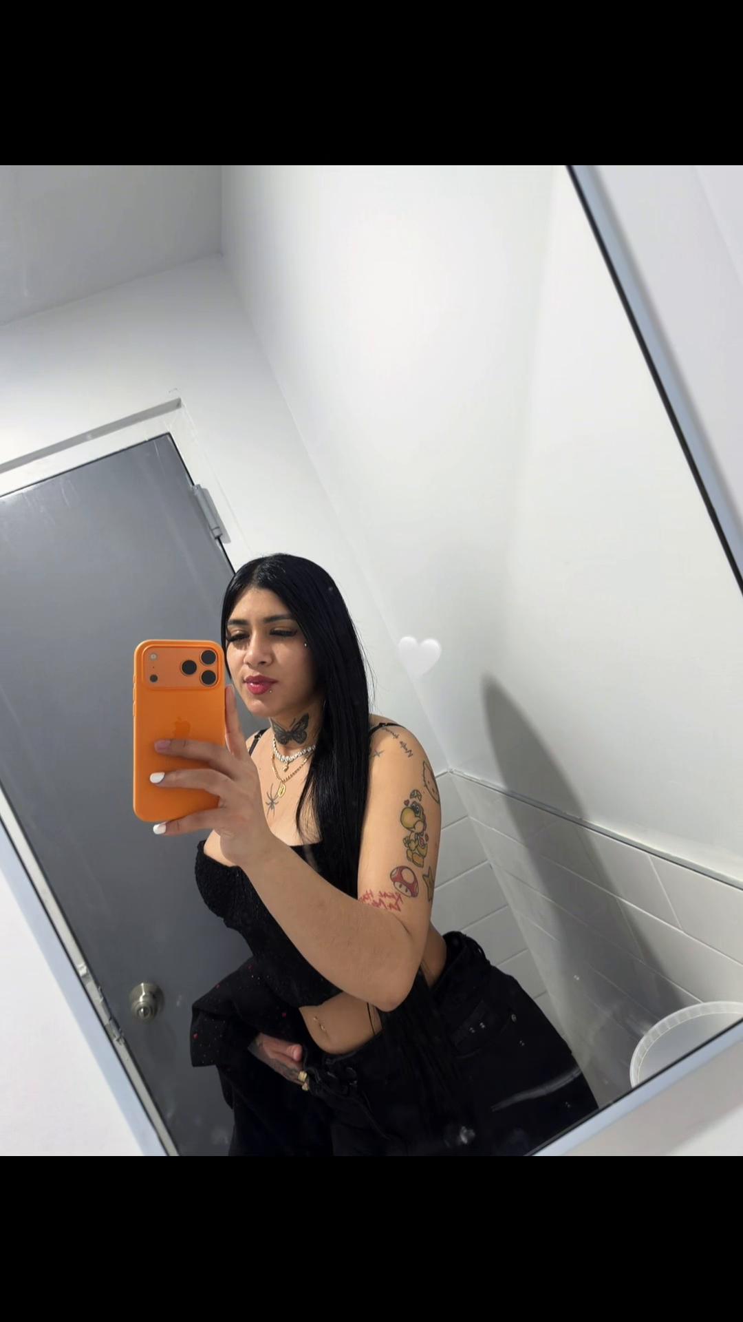 @Isabella👸🏻🖤🧿