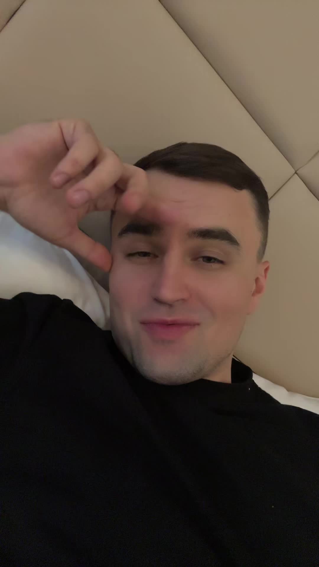 @𝐋𝐄𝐒𝐇𝐀♐️🍣