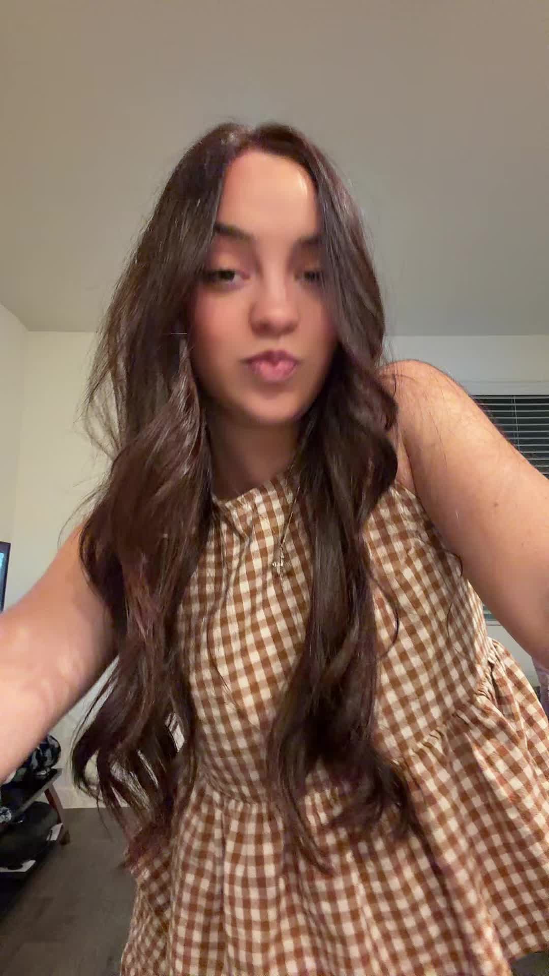@Chloe