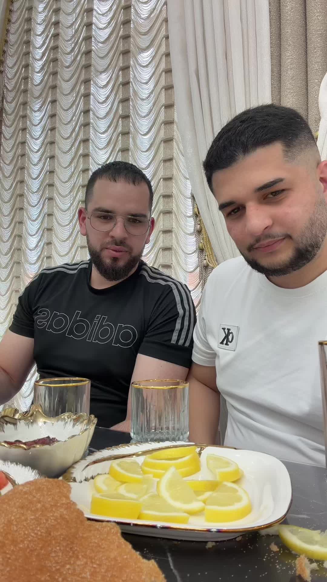 @Ayhan❤️melis