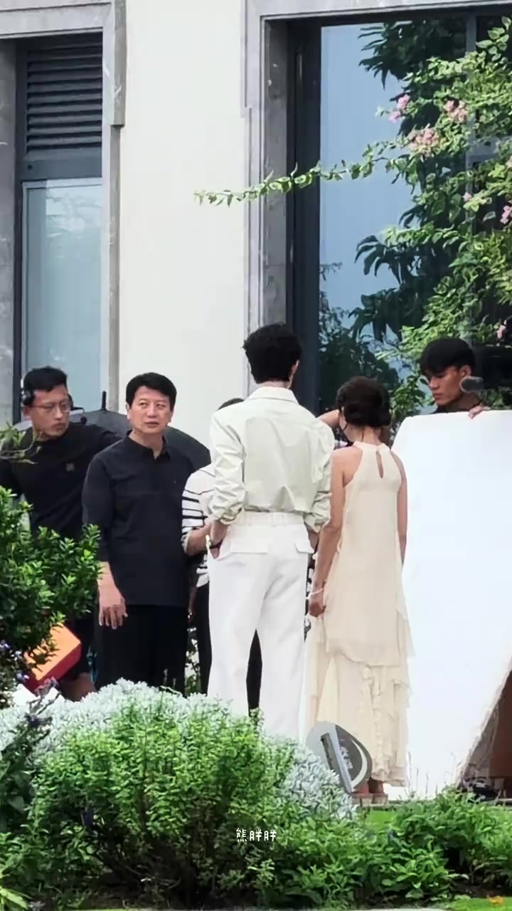 @𝐊ẹ𝐨 . 𝐁&ocirc;𝐧𝐠 . 𝐍𝐡ỏ ᥫᩣ