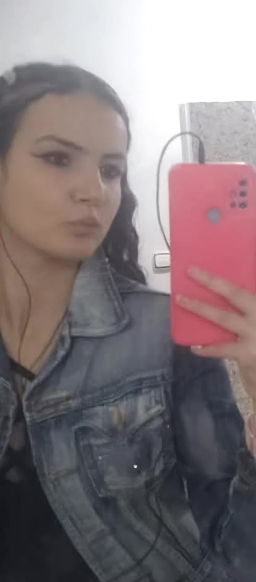 @Larissa toledo