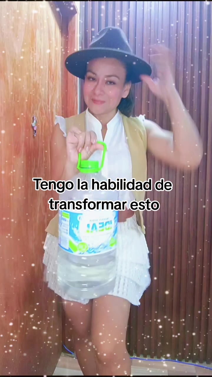 @🍀Silvia Mariana
