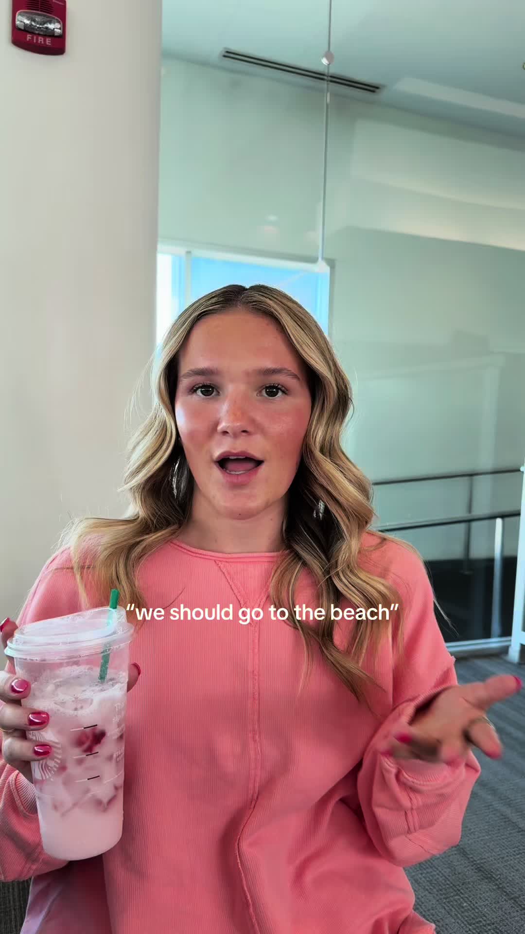@HILLARY WHITE