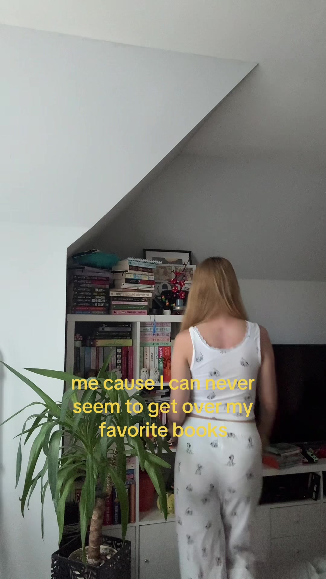 @Emilia ✨📚