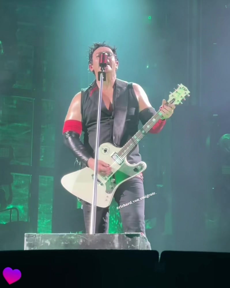 @ʀ.ᴢ.ᴋ🎸
