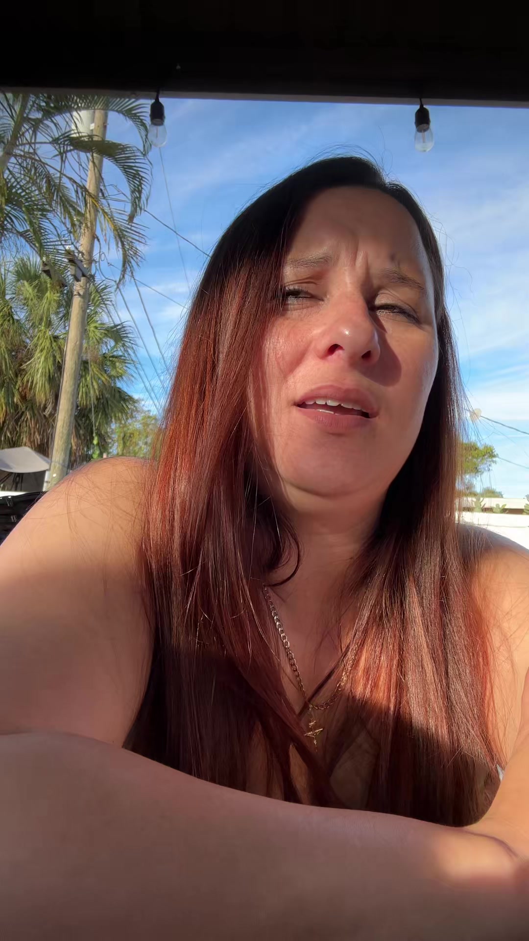 @Leana