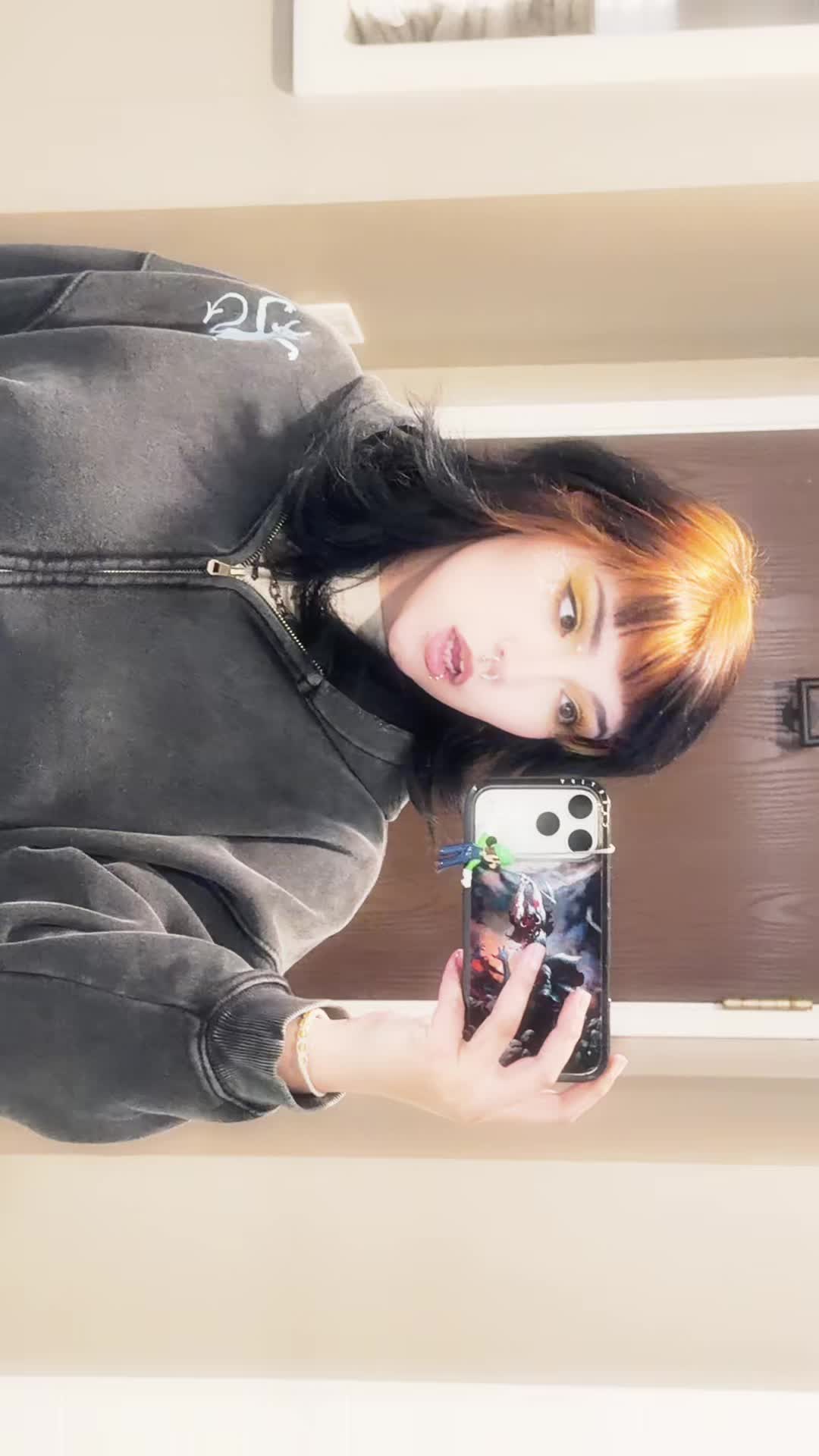 @𝙻𝚒𝚟☽
