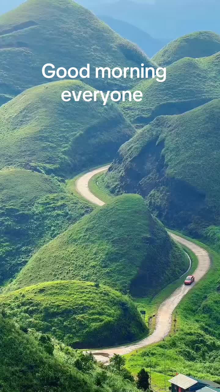 @😇