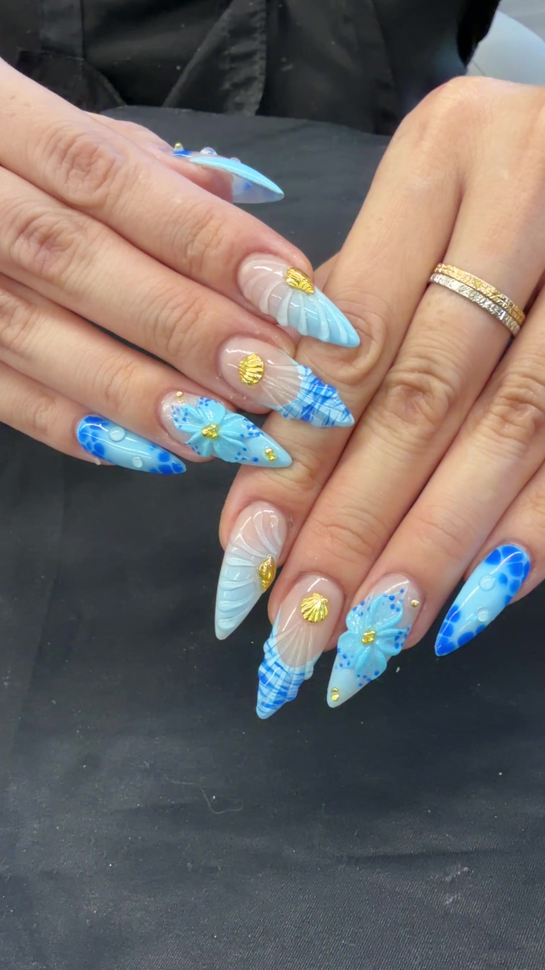 @Perfect10Nailspa