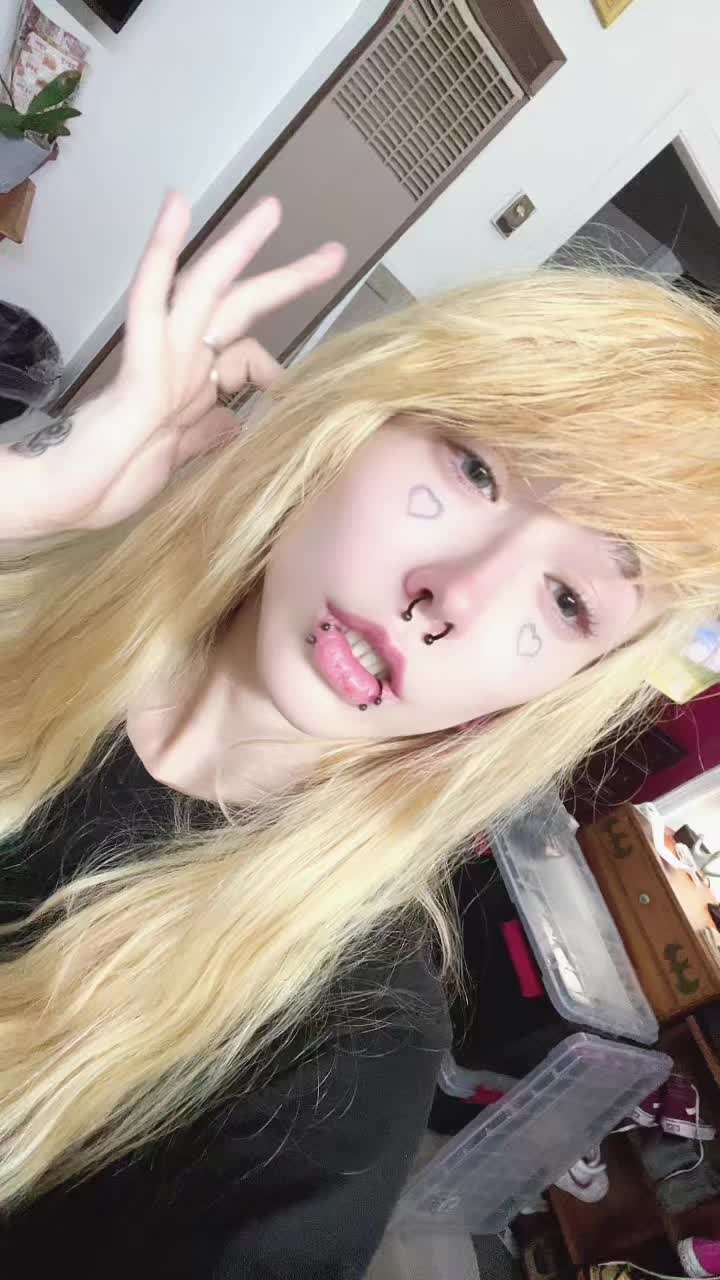 @Gothic Hippie