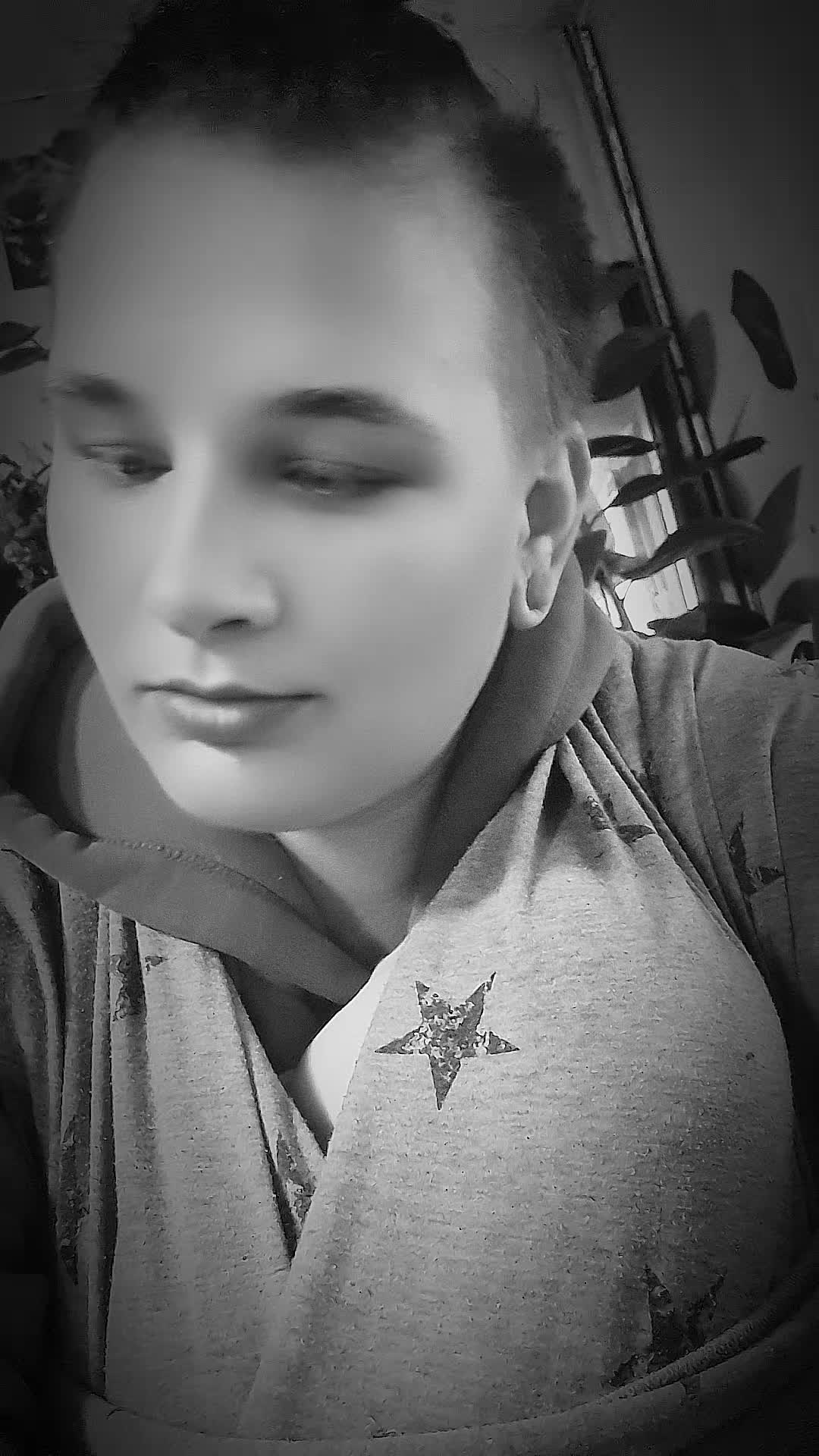 @Queen.diebeklopptencrew