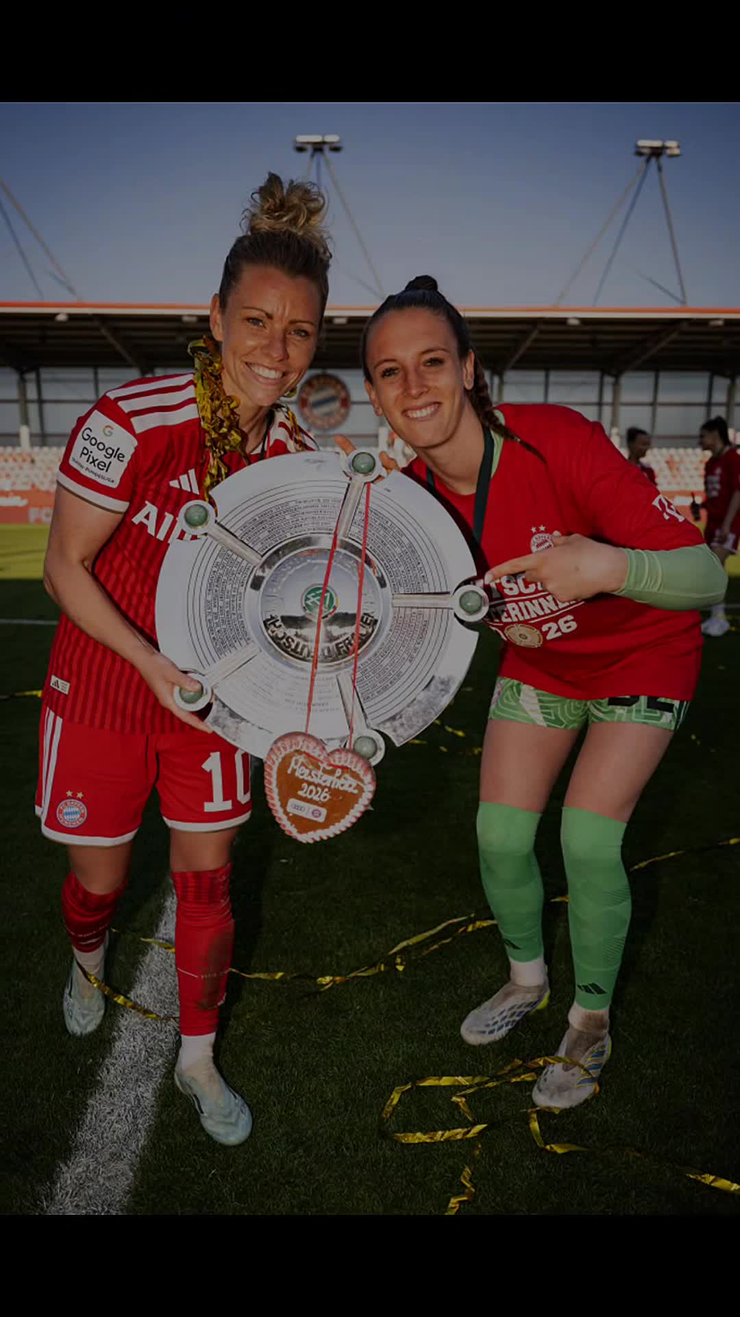 @Queen Linda Dallmann 🔴⚪️👑