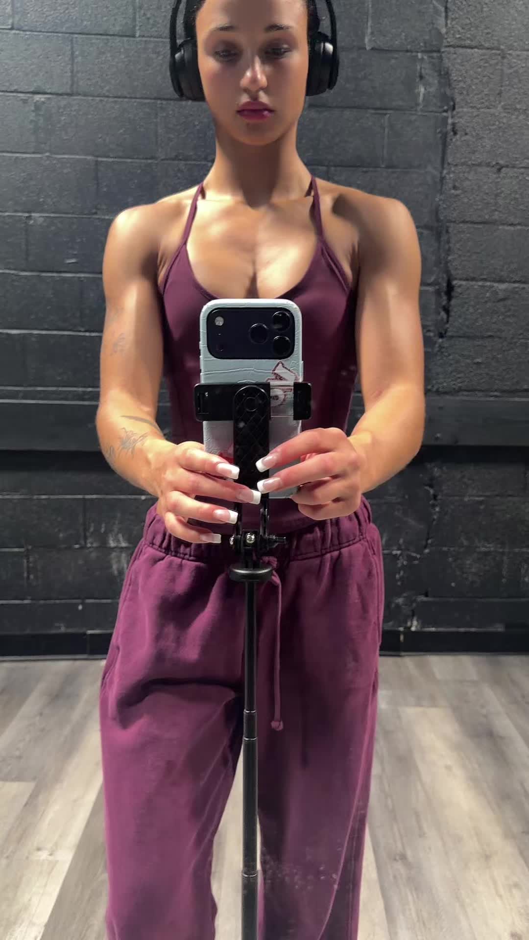 @charbearlifts