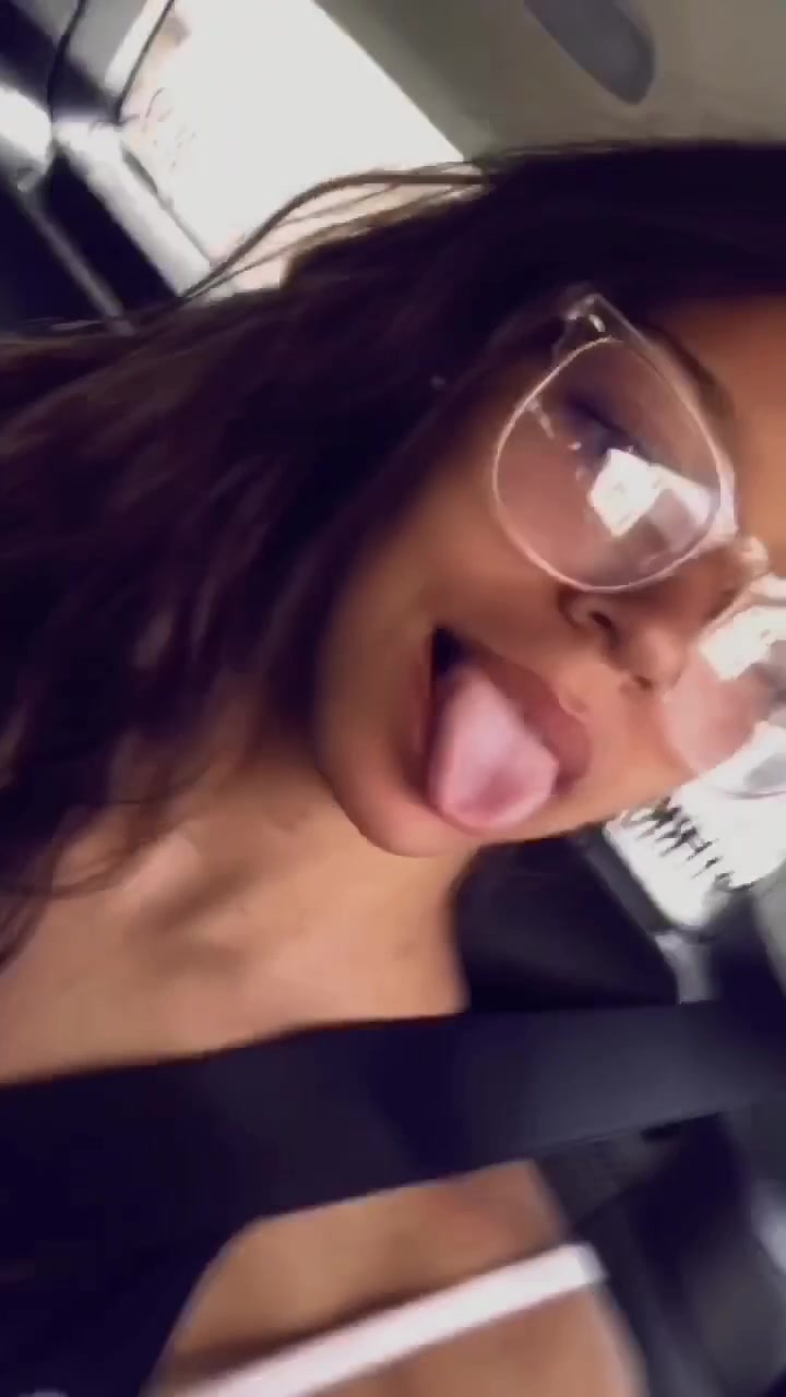 @𝐂𝐡𝐞𝐫𝐫𝐲 🍒