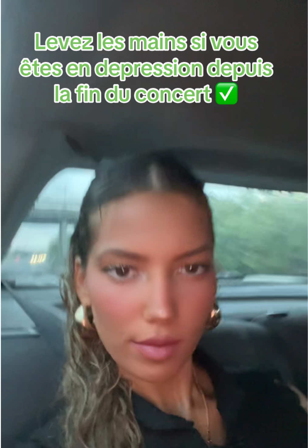 @lovemyuniverve