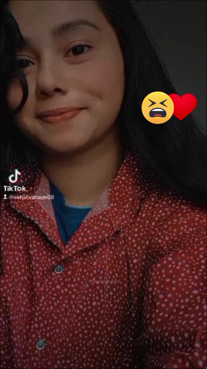 @*ඉශා. LIYAnage🖤🕊️