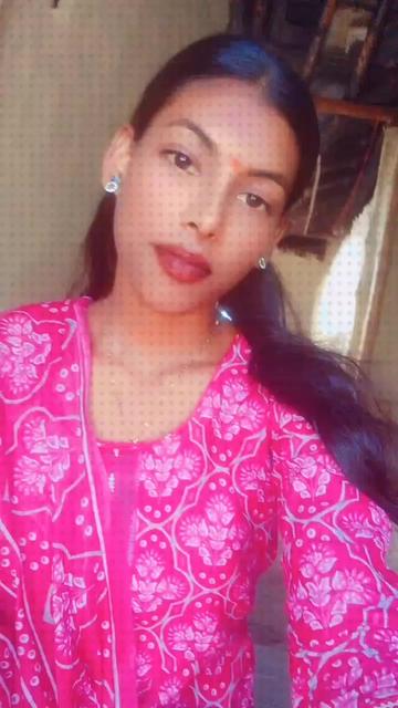 @Bhojpuri Queen 👰