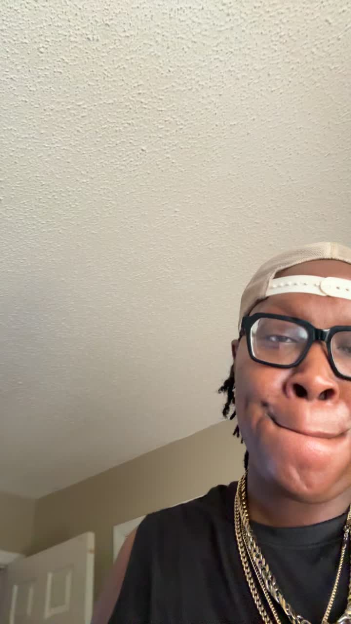 @6’4💪🏽🤙🏽😈