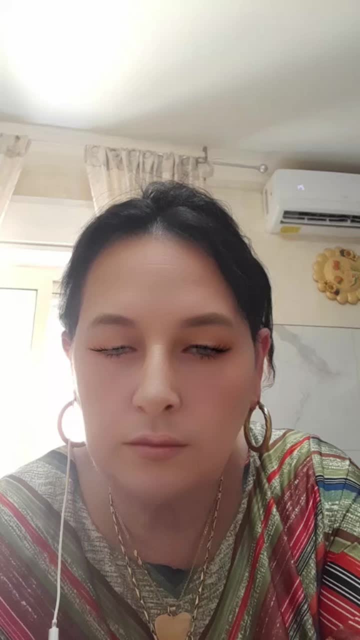 @la mamma di tik tok