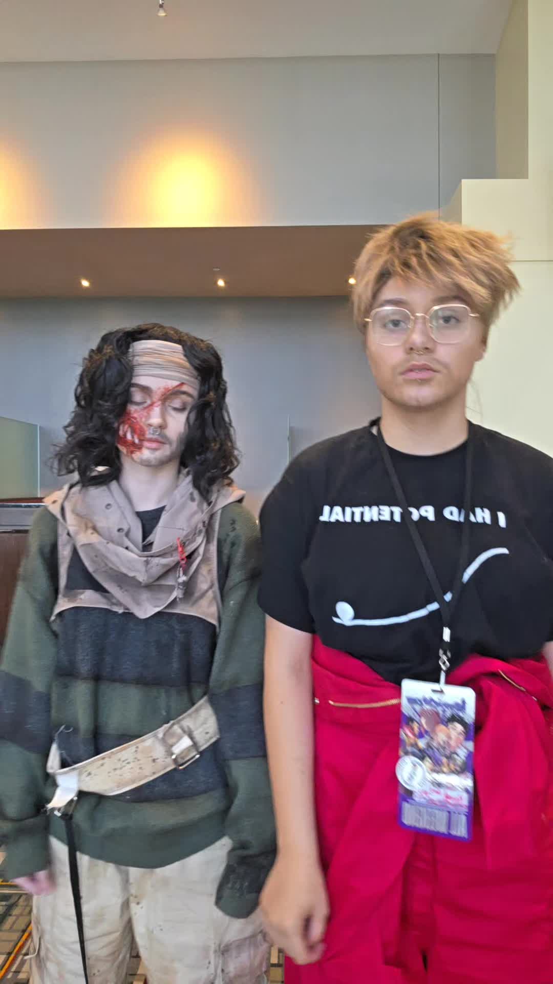 @Trashshark_cosplay 🔜 Awa