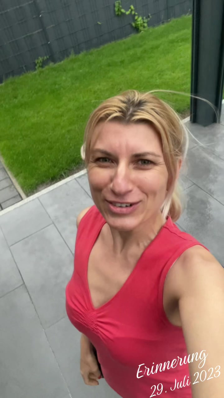 @JULIA 8883