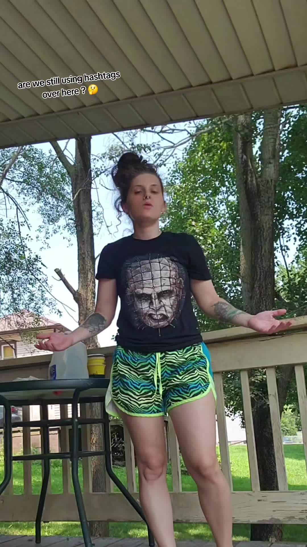 @Lexxxx