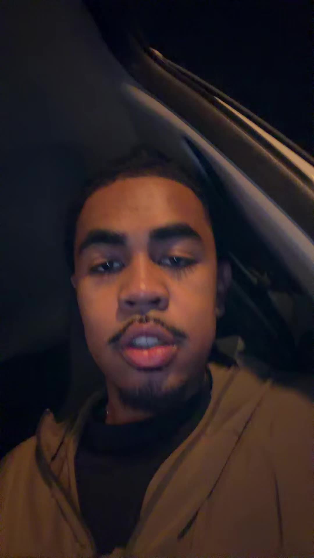 @M.yn