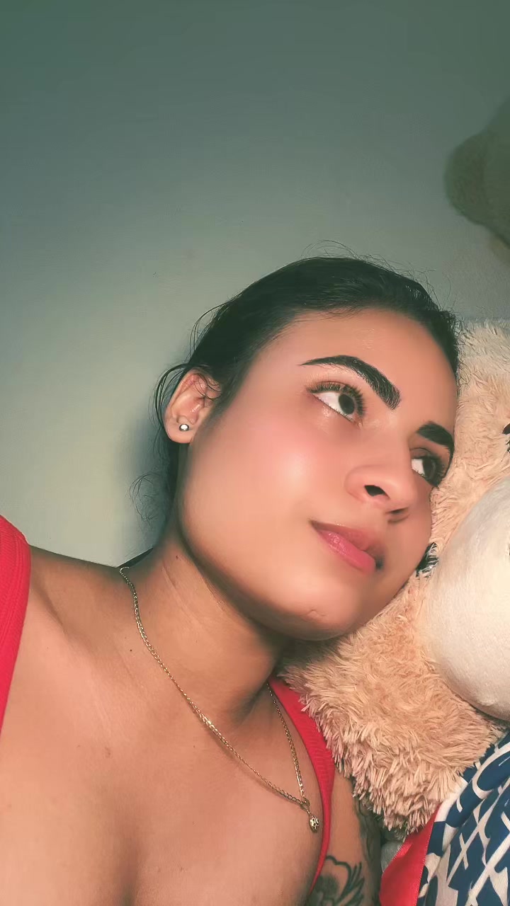 @yeinyfernandez