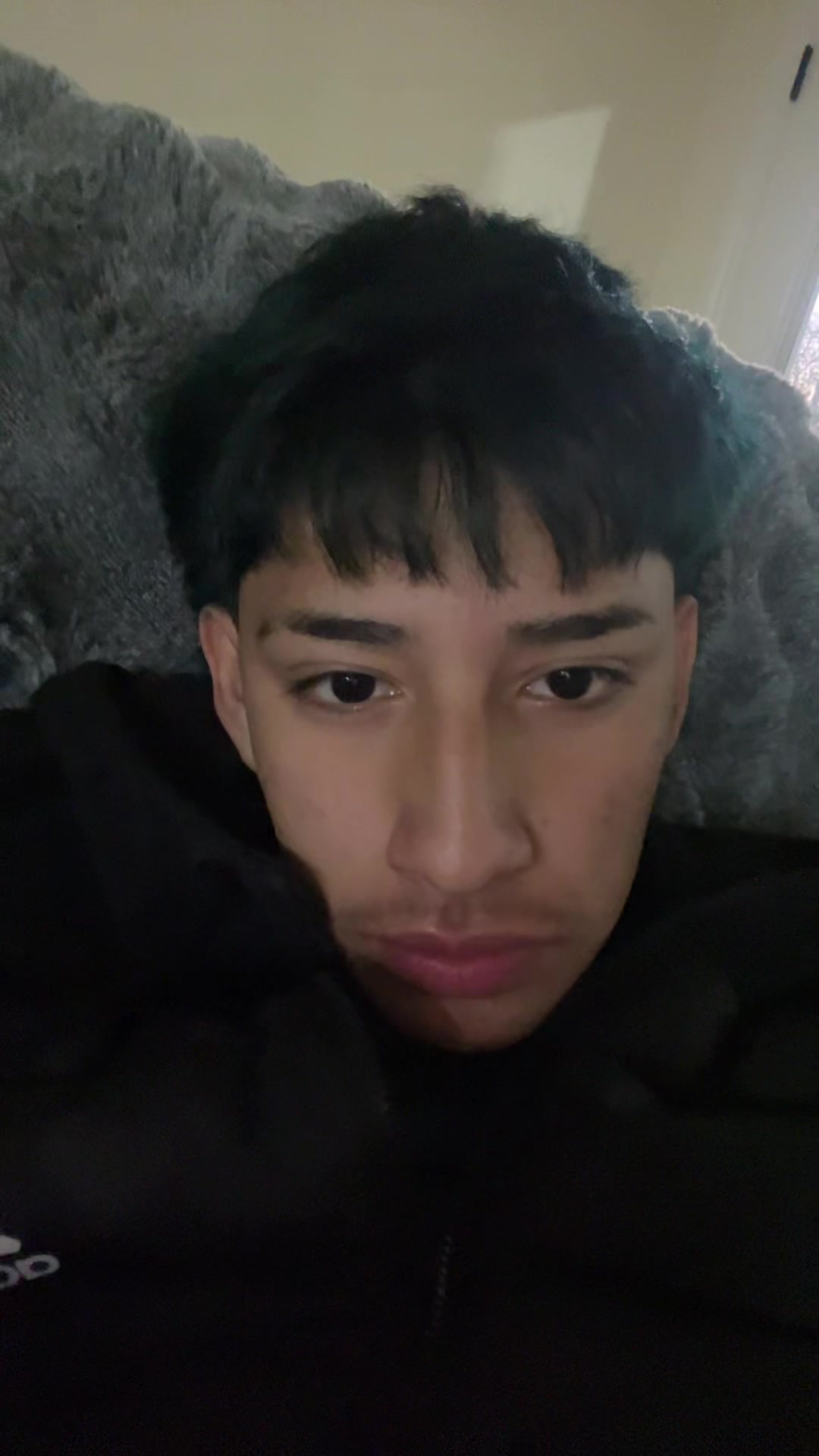 @￼